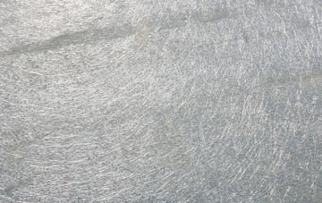 Nettacott laminate fibreglass or shingles?